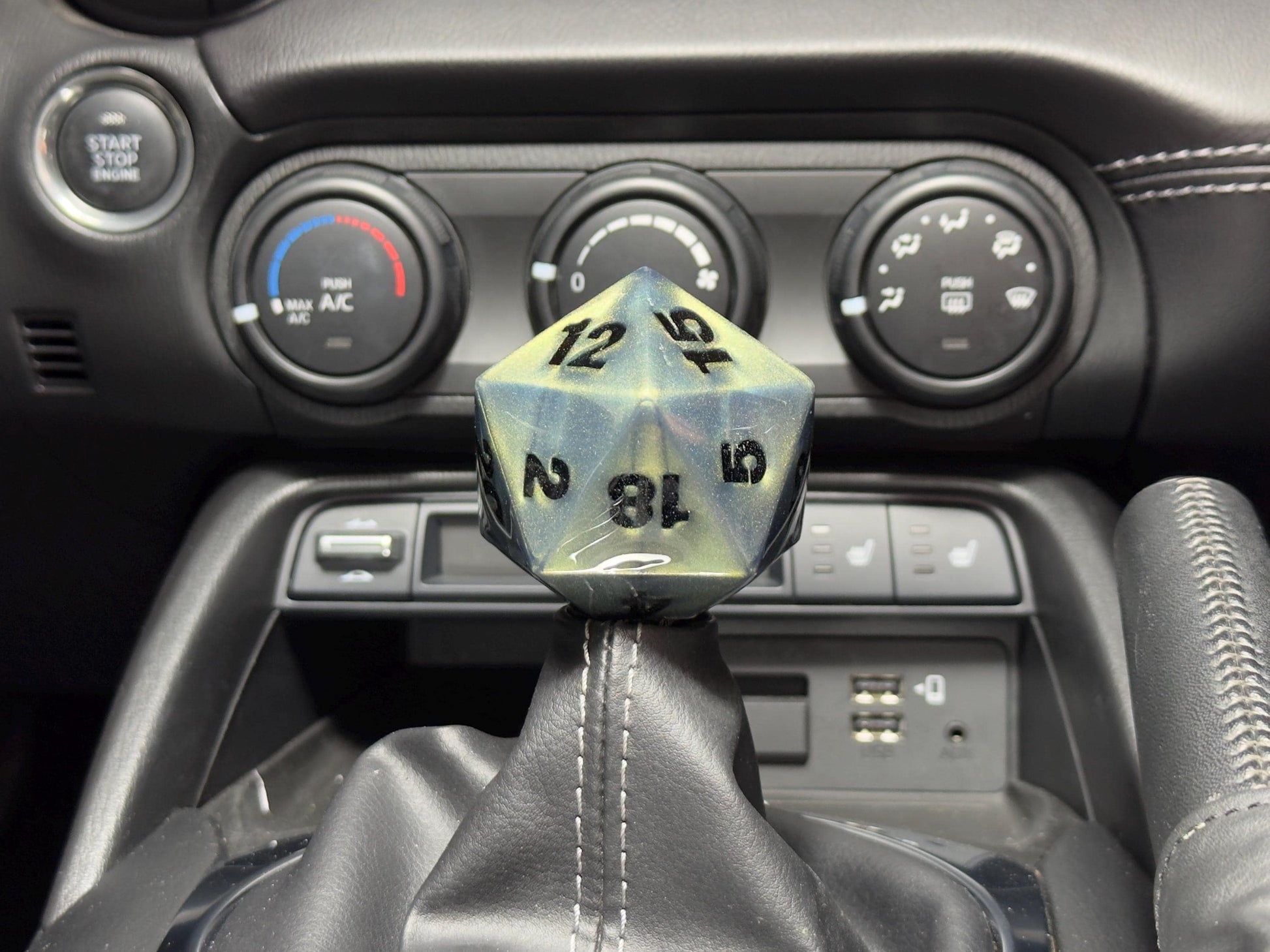 Custom D20 Shift Knob – Unique Dungeons & Dragons Inspired Gear Knob for the DnD Geek Car Enthusiast!