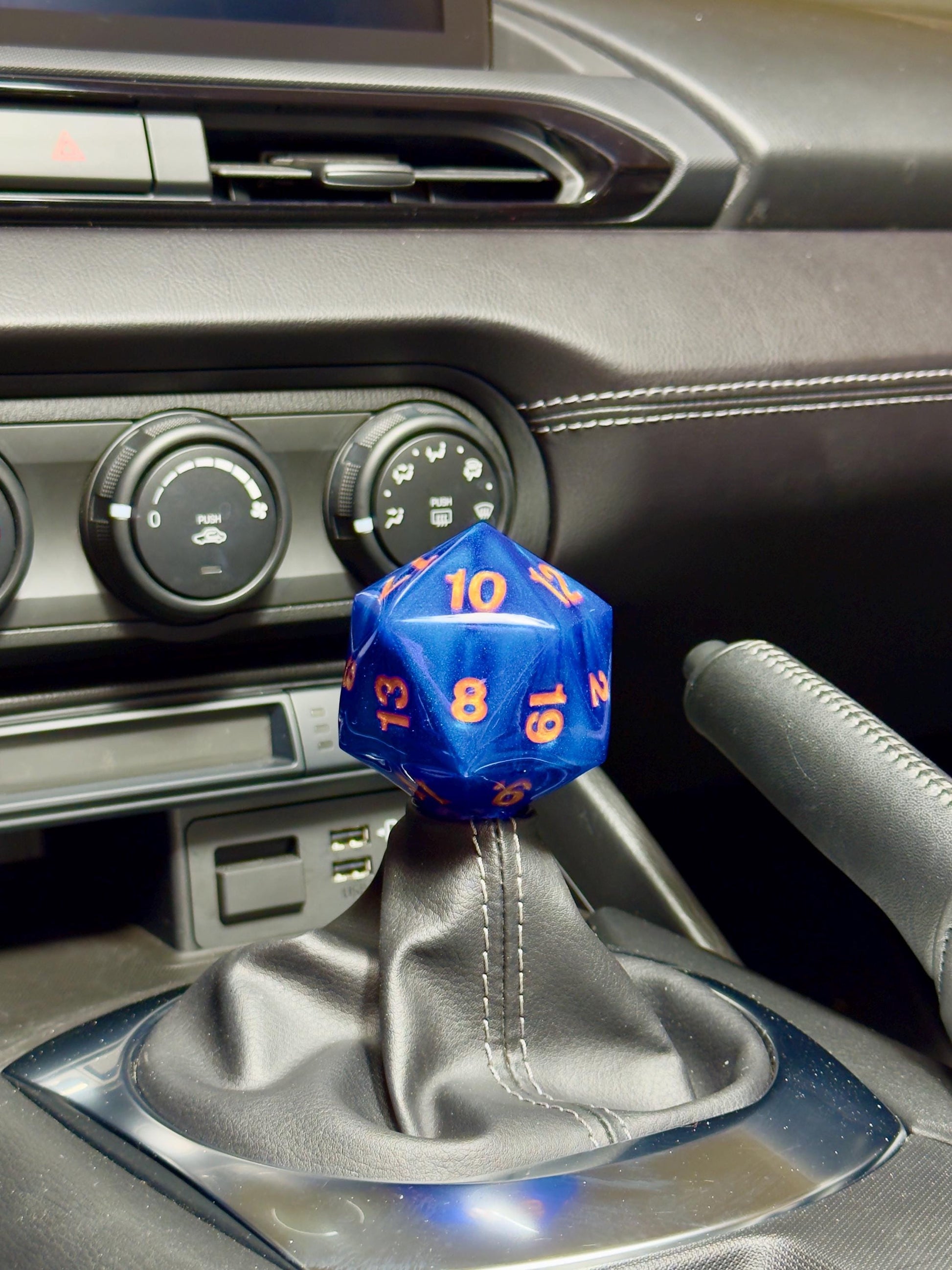 Custom Blue D20 Shift Knob – Unique Dungeons & Dragons Inspired Gear Knob for the DnD Geek Car Enthusiast!
